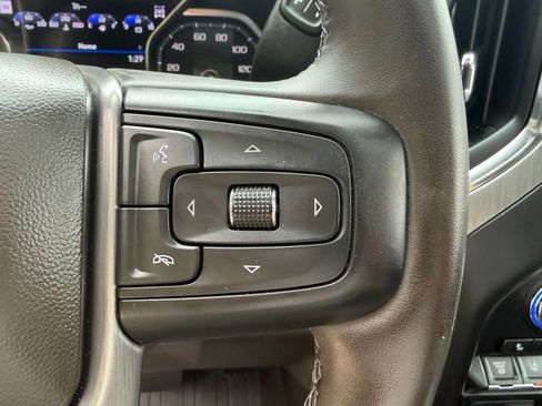 Used 2023 GMC Sierra 2500 Denali w/ Denali Ultimate Package AWD/4WD image 16