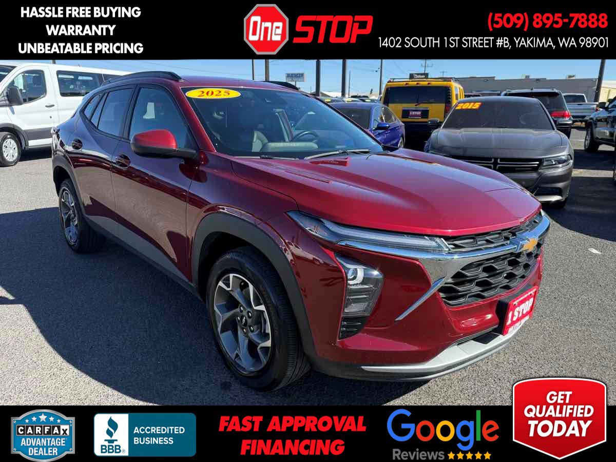 Used 2025 Chevrolet Trax LT w/ LT Convenience Package FWD image 1