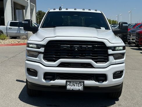 New 2026 RAM 2500 Big Horn AWD/4WD image 12