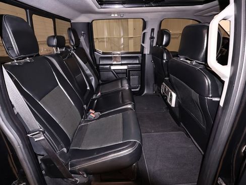 Certified 2019 Ford F350 Lariat w/ Lariat Ultimate Package AWD/4WD image 19
