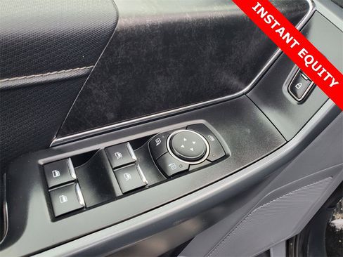 Used 2022 Ford F150 XLT w/ Equipment Group 301A Mid image 9