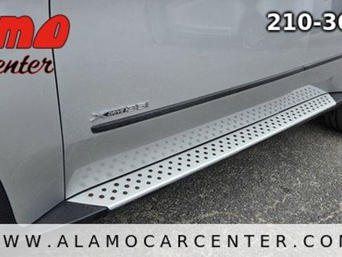 Used 2012 BMW X5 xDrive35i image 10