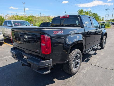 Used 2022 Chevrolet Colorado Z71 AWD/4WD image 7
