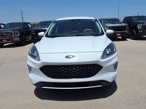 Used 2022 Ford Escape SEL w/ Technology Package FWD image 3