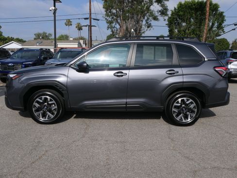 Certified 2026 Subaru Forester Premium AWD/4WD image 2