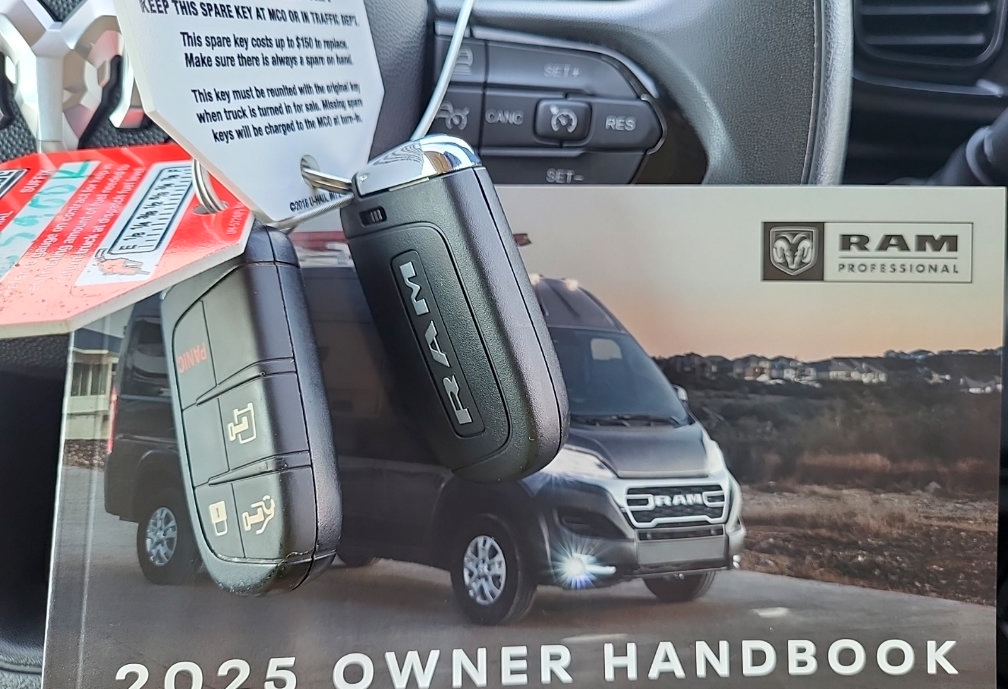 Used 2025 RAM ProMaster 2500 w/ U-Haul Equipment Group FWD image 14
