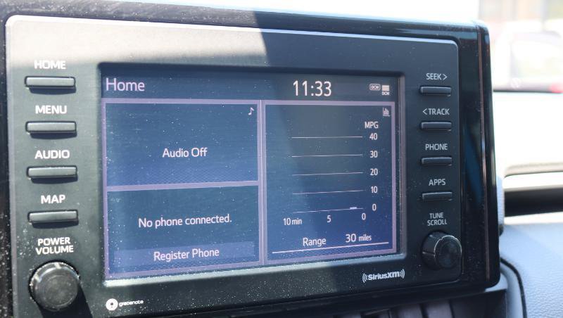 Used 2021 Toyota RAV4 LE FWD image 12