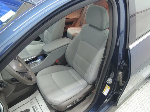 Used 2019 Chevrolet Malibu LT image 6