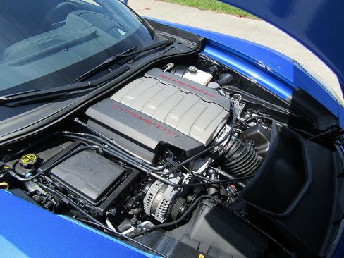 Used 2019 Chevrolet Corvette Stingray Convertible Z51 2LT RWD image 21