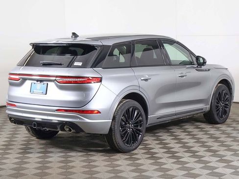 Used 2024 Lincoln Corsair Premiere w/ Equipment Group 101A image 12