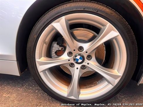 Used 2011 BMW Z4 sDrive30i w/ Premium Pkg image 12