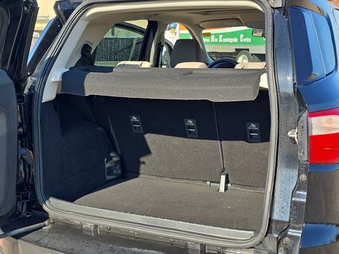 Used 2021 Ford EcoSport SE w/ SE Convenience Package image 22