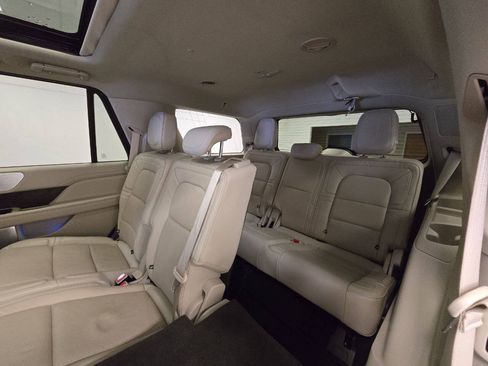Used 2019 Lincoln Navigator Reserve AWD/4WD image 1