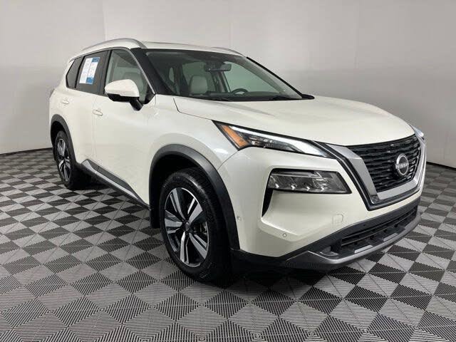 Used 2023 Nissan Rogue SL w/ SL Premium Package FWD image 18