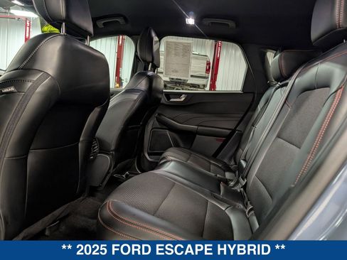 Certified 2025 Ford Escape ST-Line w/ Equipment Group 301A image 15