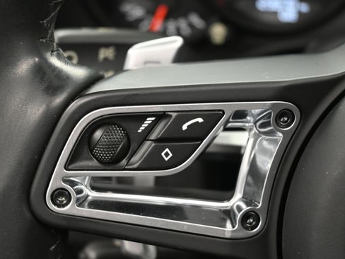 Certified 2017 Porsche 911 Carrera GTS image 24