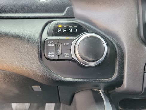 Used 2022 RAM 1500 Big Horn AWD/4WD image 10