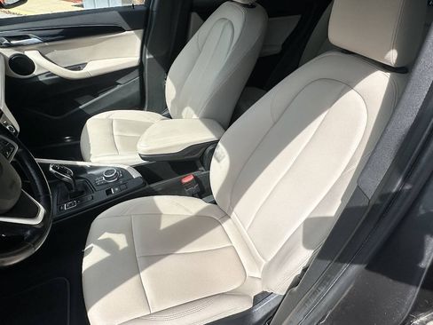 Used 2021 BMW X1 sDrive28i w/ Convenience Package FWD image 9