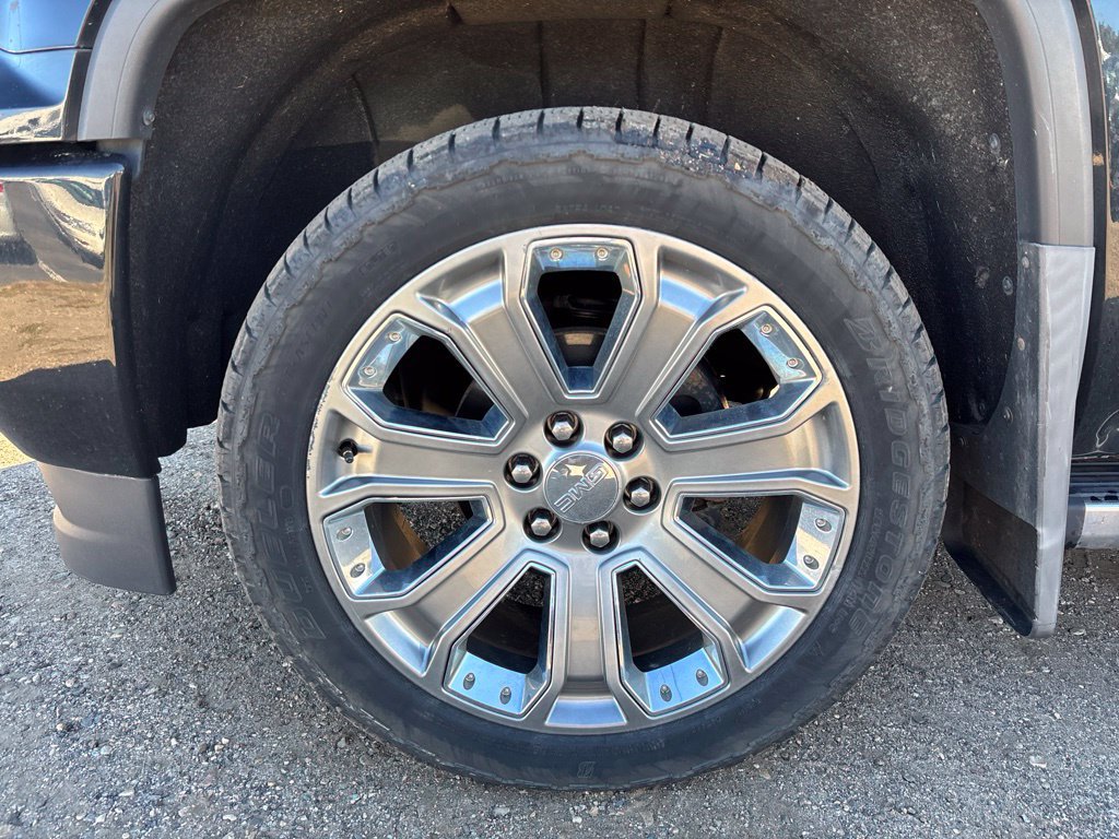 Used 2018 GMC Sierra 1500 Denali w/ Denali Ultimate Package AWD/4WD image 22