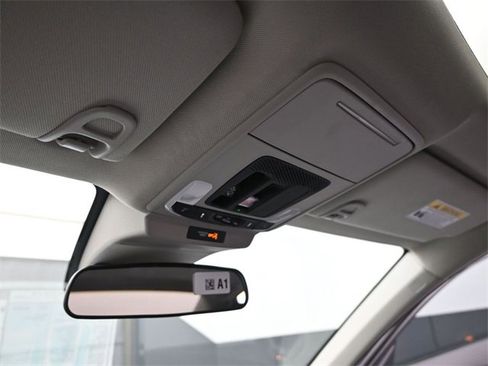 New 2025 Honda Accord SE image 9