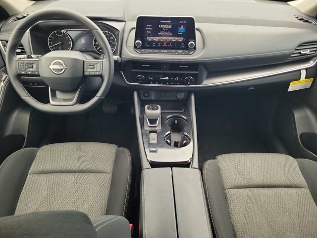 Certified 2026 Nissan Rogue SV FWD image 13