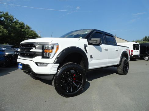 Used 2021 Ford F150 XLT w/ Equipment Group 302A High AWD/4WD image 1