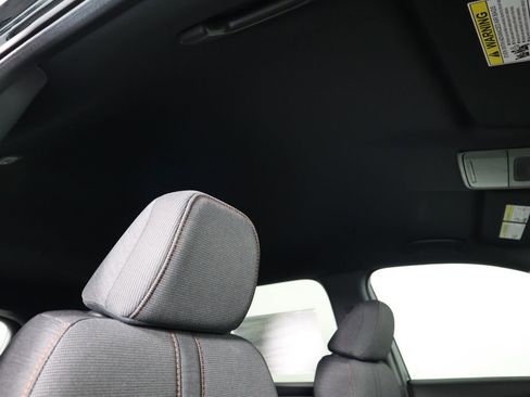 New 2025 Honda Pilot Sport image 18