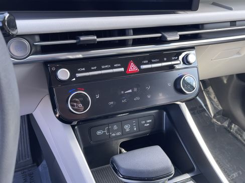 Certified 2025 Hyundai Tucson SEL AWD/4WD image 25