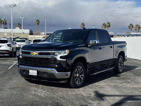 Certified 2025 Chevrolet Silverado 1500 LT w/ Leather Package RWD image 34