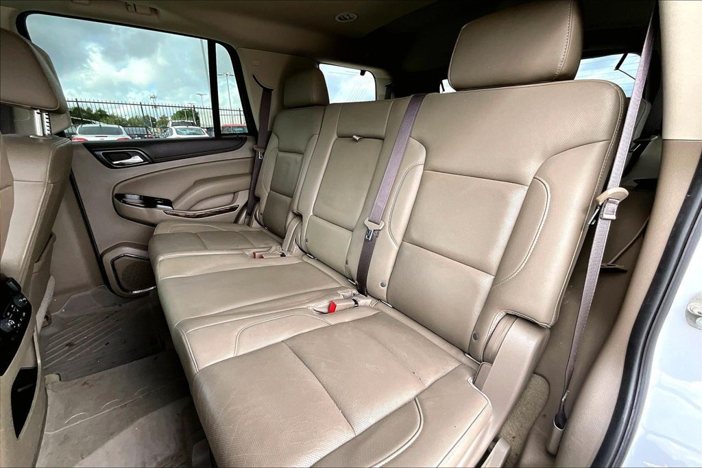 Used 2017 GMC Yukon SLT w/ Premium Edition RWD image 31