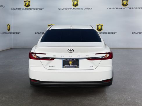Used 2025 Toyota Camry LE FWD image 4