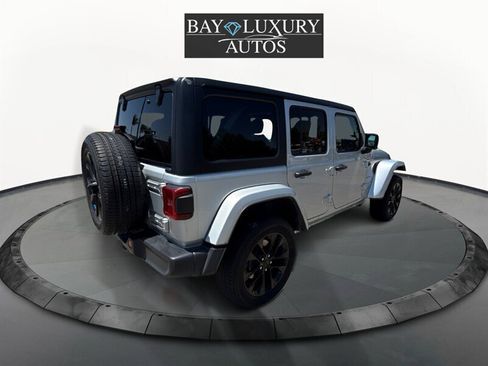 Used 2023 Jeep Wrangler Unlimited Sahara image 27