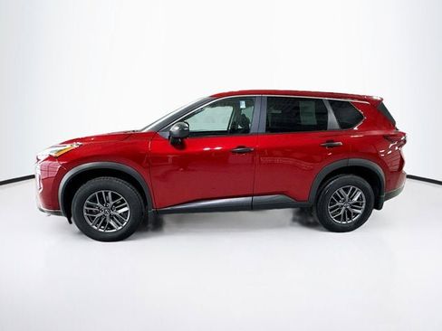 Certified 2025 Nissan Rogue S image 8