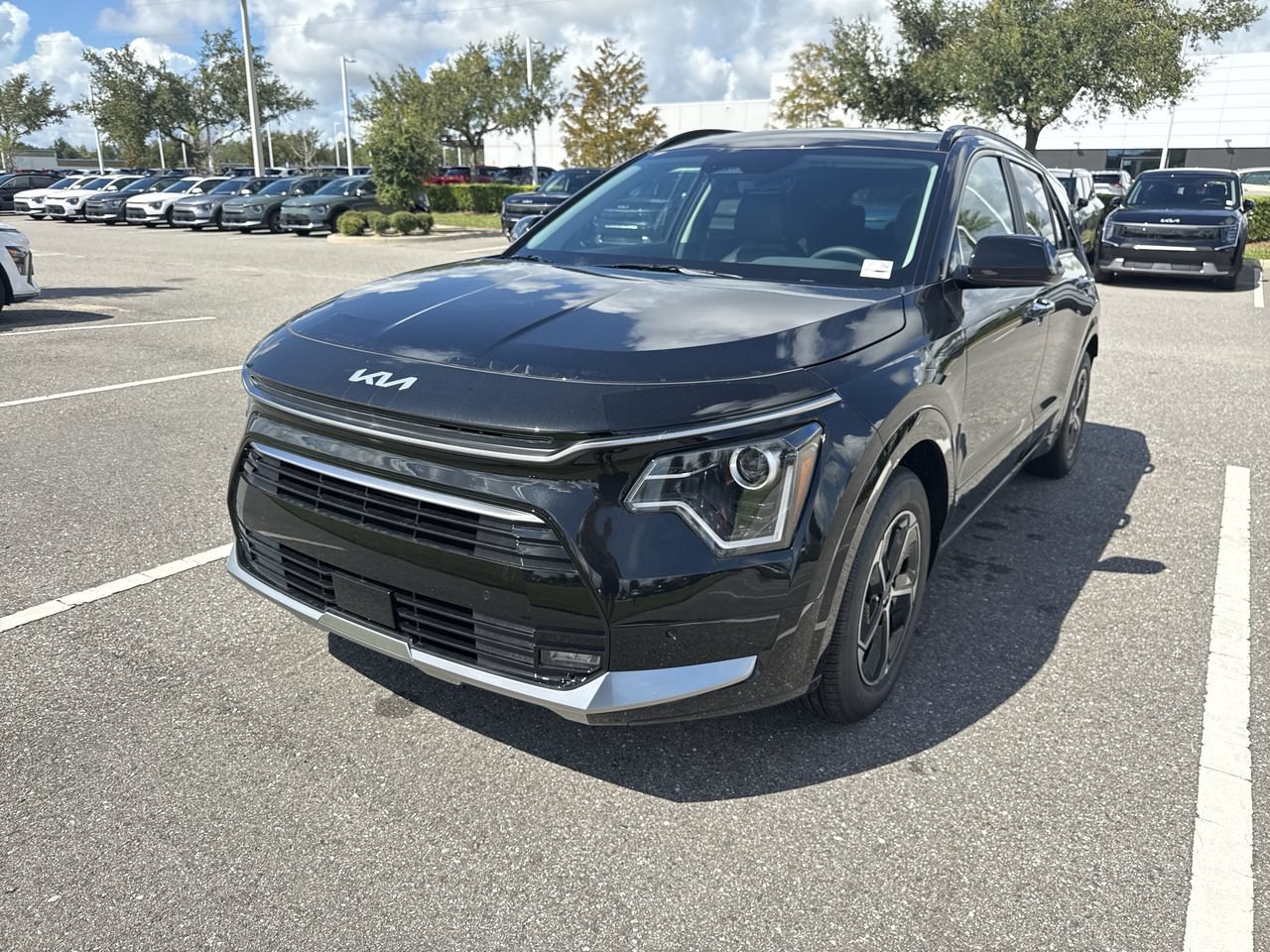 New 2026 Kia Niro FWD image 8