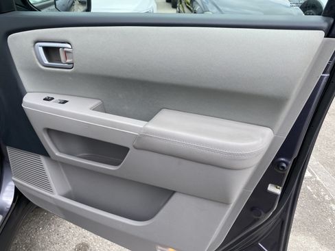 Used 2015 Honda Pilot LX image 23