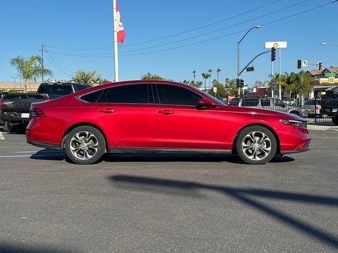 Used 2023 Honda Accord EX image 6