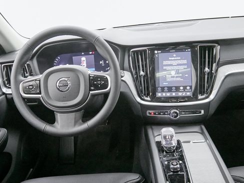 New 2026 Volvo V60 B5 Cross Country Ultra w/ Climate Package image 24