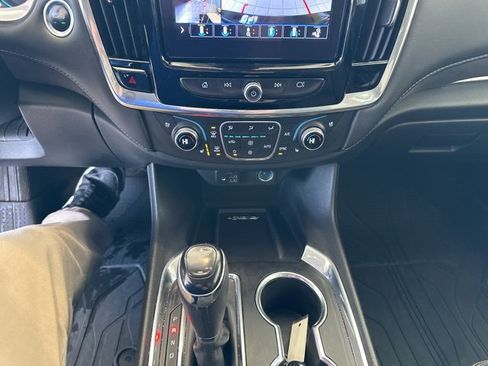 Used 2020 Chevrolet Traverse High Country image 12