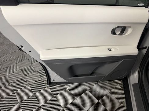 Used 2026 Hyundai Ioniq 5 SEL RWD image 22