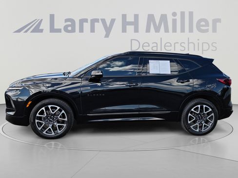 Used 2023 Chevrolet Blazer RS w/ Driver Confidence II Package AWD/4WD image 2
