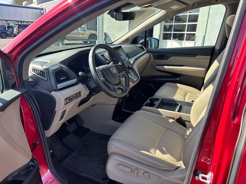 Used 2024 Honda Odyssey EX-L image 14
