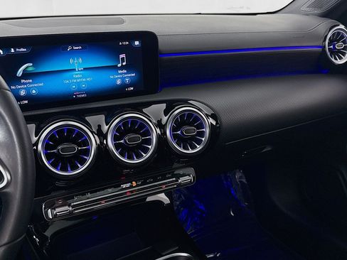 Certified 2022 Mercedes-Benz CLA 250 image 21