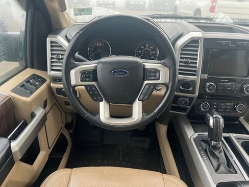 Used 2016 Ford F150 Lariat image 13