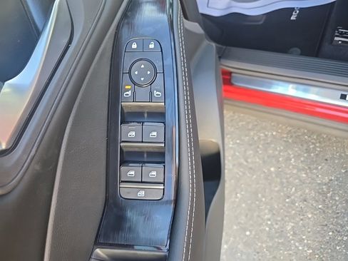 New 2026 Nissan Pathfinder SL image 13