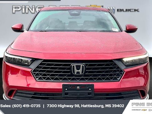 Used 2023 Honda Accord EX image 3