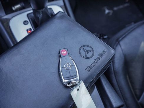 Used 2005 Mercedes-Benz E 500 4MATIC Wagon image 35