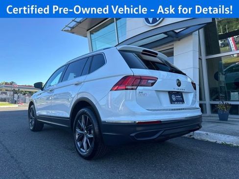 Certified 2023 Volkswagen Tiguan SE w/ Panoramic Sunroof Package AWD/4WD image 6