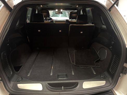 Used 2016 Jeep Grand Cherokee Limited 75th Anniversary image 12