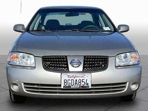Used 2004 Nissan Sentra S FWD image 3