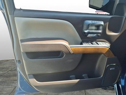 Used 2016 Chevrolet Silverado 1500 LTZ w/ Texas Edition RWD image 12
